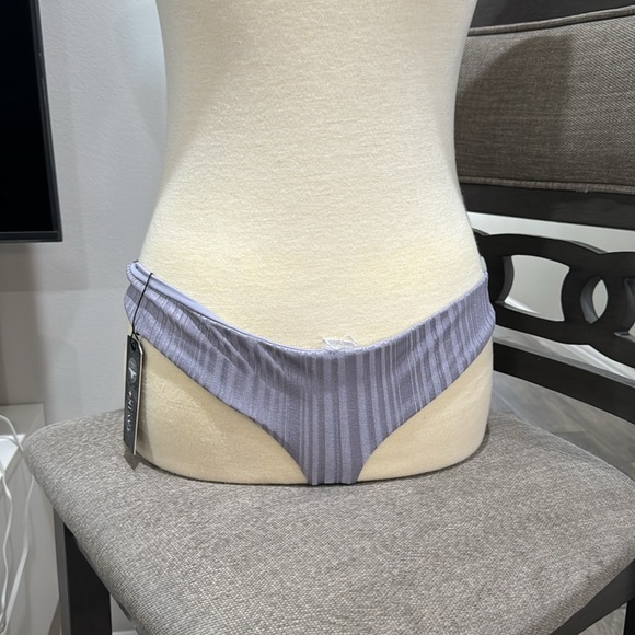 🔥Tavik Swimwear bottom only - Picture 3 of 13